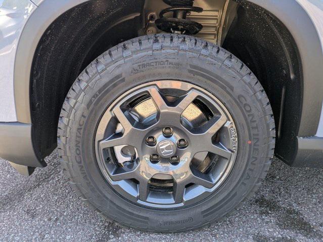 new 2025 Honda Pilot car, priced at $51,305