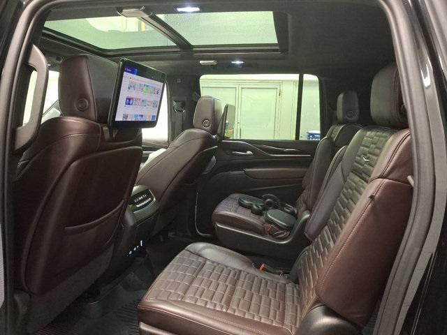 used 2023 Cadillac Escalade ESV car, priced at $89,400