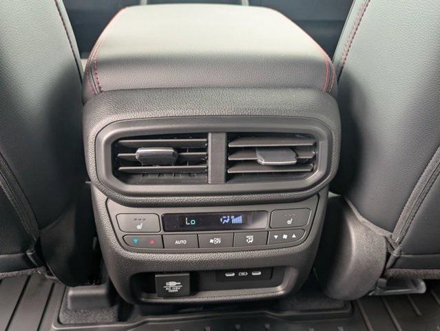 new 2025 Honda Pilot car, priced at $52,653