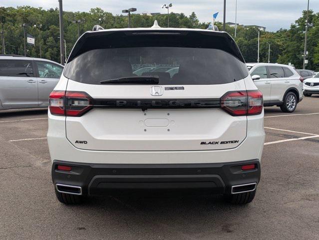 new 2025 Honda Pilot car, priced at $52,653