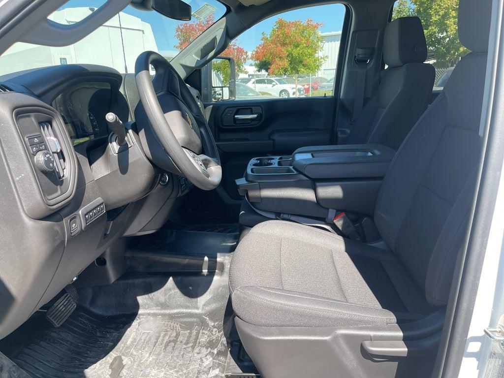 new 2025 Chevrolet Silverado 3500 car, priced at $61,218