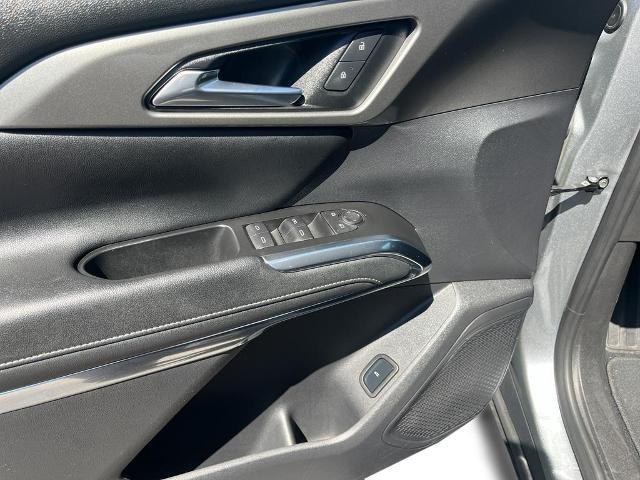 used 2024 Chevrolet Traverse car, priced at $39,844