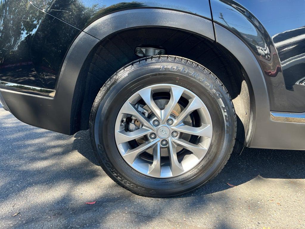 used 2019 Hyundai Santa Fe car, priced at $15,994