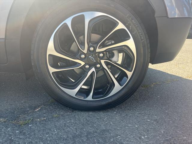 used 2022 Chevrolet Bolt EUV car, priced at $29,988
