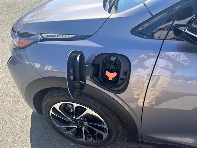used 2022 Chevrolet Bolt EUV car, priced at $29,988