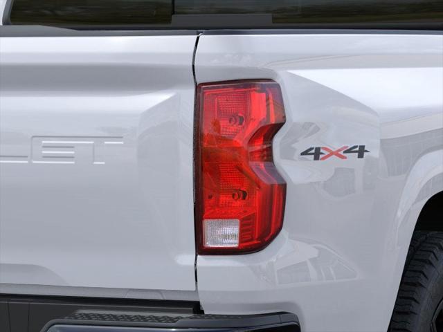 new 2025 Chevrolet Colorado car, priced at $43,000