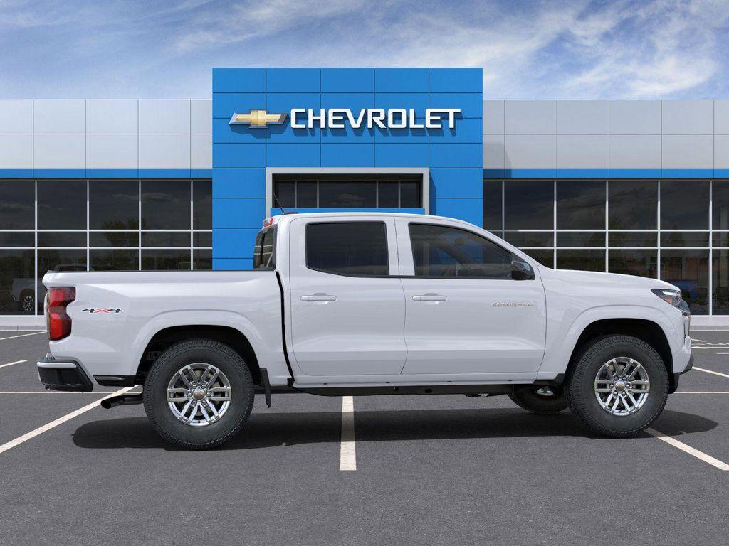 new 2025 Chevrolet Colorado car, priced at $40,305