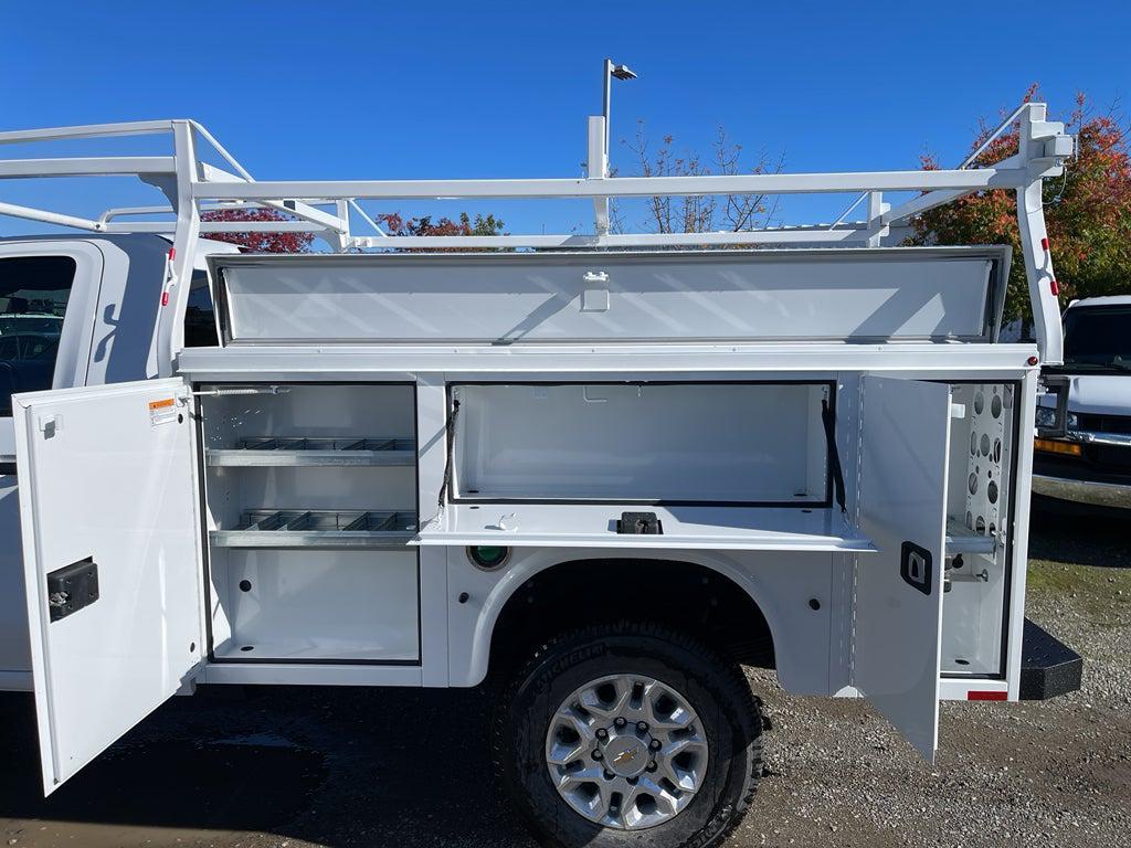 new 2025 Chevrolet Silverado 3500 car, priced at $77,302
