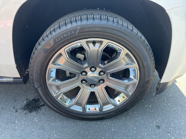 used 2017 GMC Yukon car, priced at $33,888