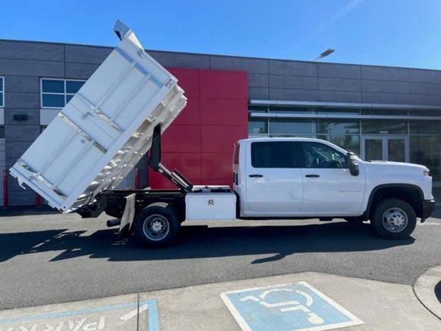 new 2024 Chevrolet Silverado 3500 car, priced at $77,331