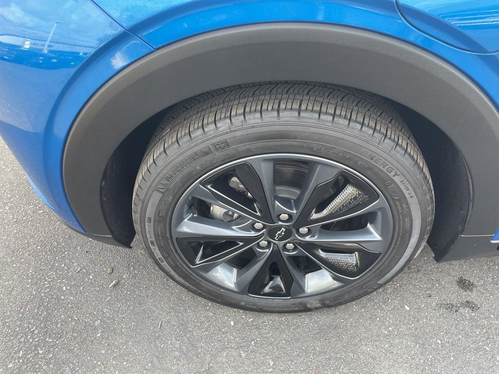 used 2022 Chevrolet Bolt EUV car, priced at $25,498