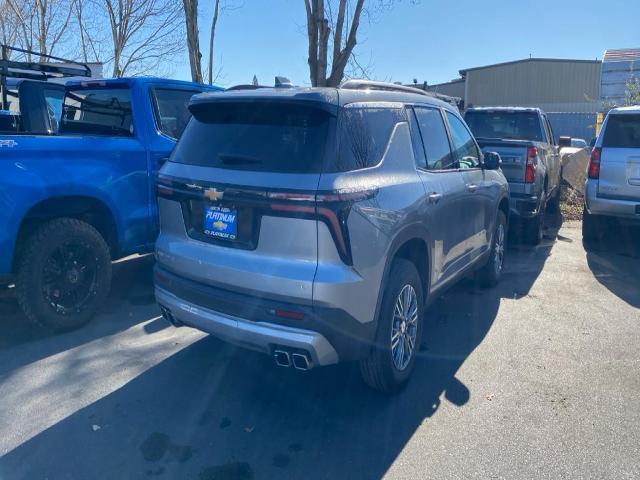 used 2024 Chevrolet Traverse car, priced at $37,988