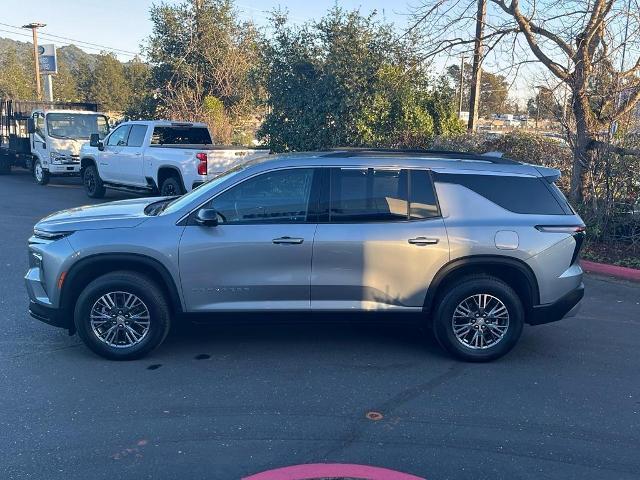 used 2024 Chevrolet Traverse car, priced at $37,988