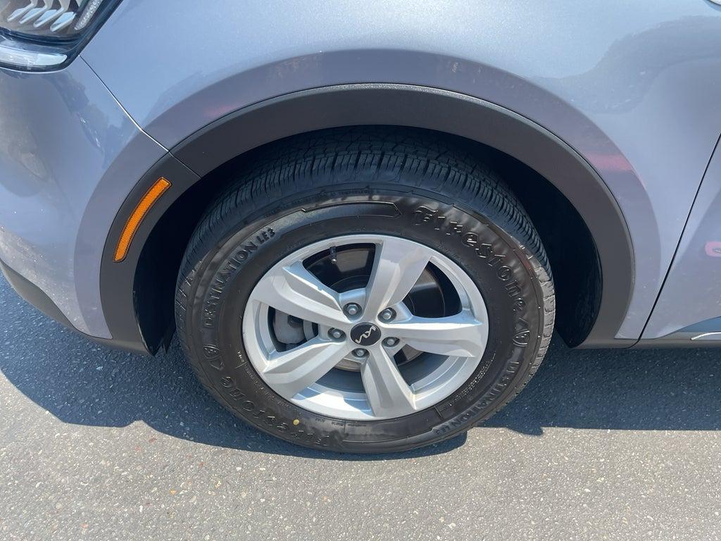 used 2022 Kia Sorento car, priced at $21,694