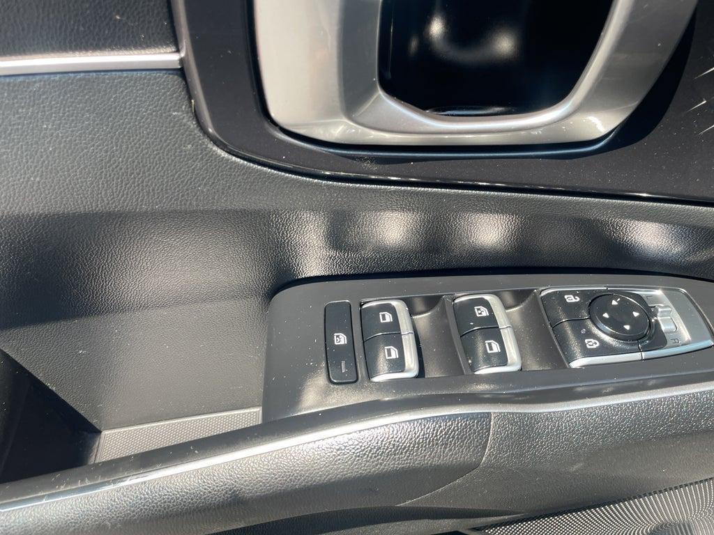 used 2022 Kia Sorento car, priced at $21,694