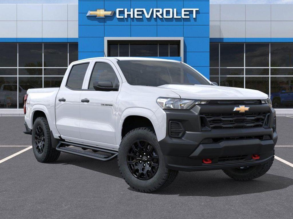 new 2025 Chevrolet Colorado car, priced at $38,700