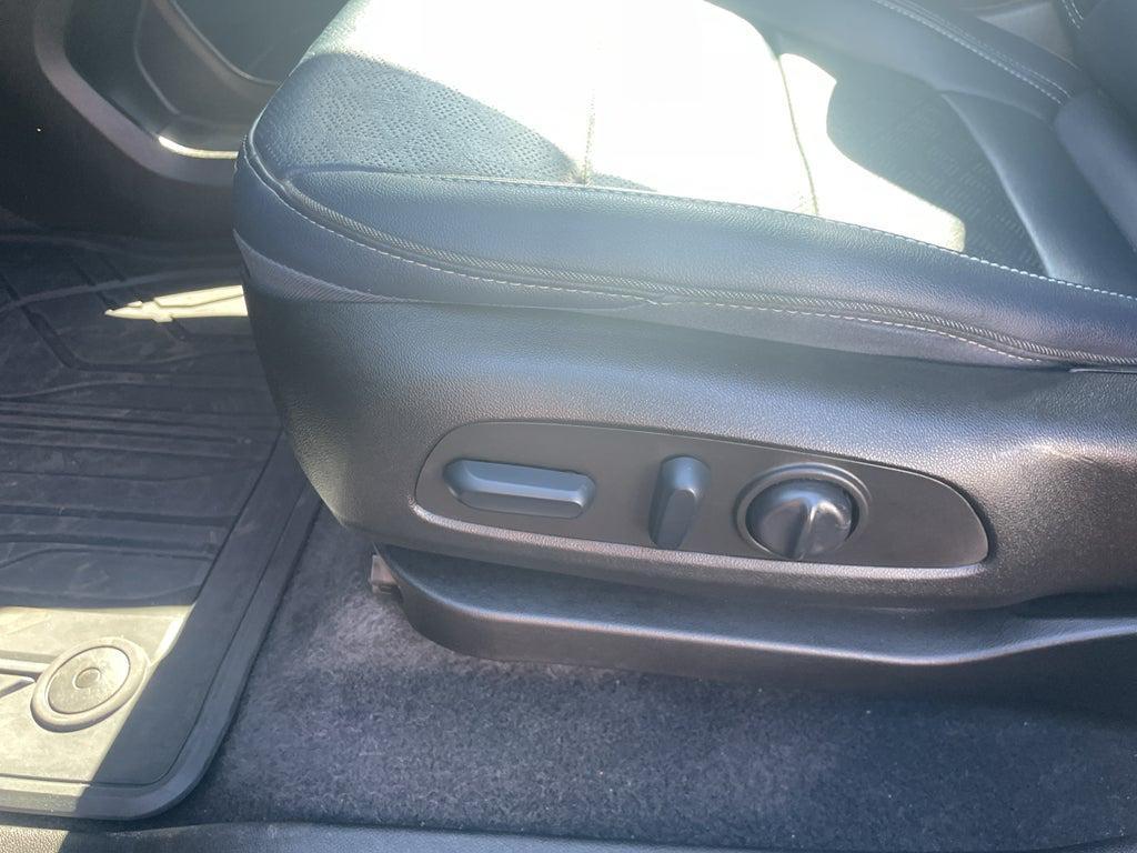used 2022 Chevrolet Bolt EUV car, priced at $21,988
