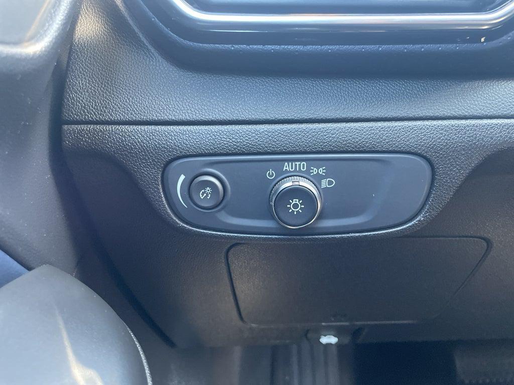 used 2022 Chevrolet Bolt EUV car, priced at $21,988