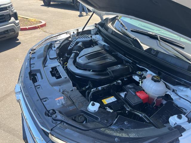 used 2024 Chevrolet Traverse car, priced at $40,442