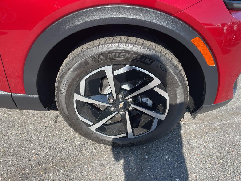 used 2025 Chevrolet Equinox EV car, priced at $24,998