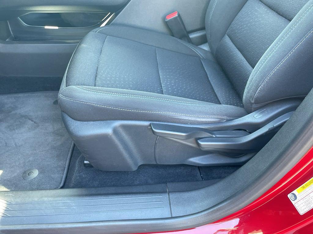 used 2025 Chevrolet Equinox EV car, priced at $24,998