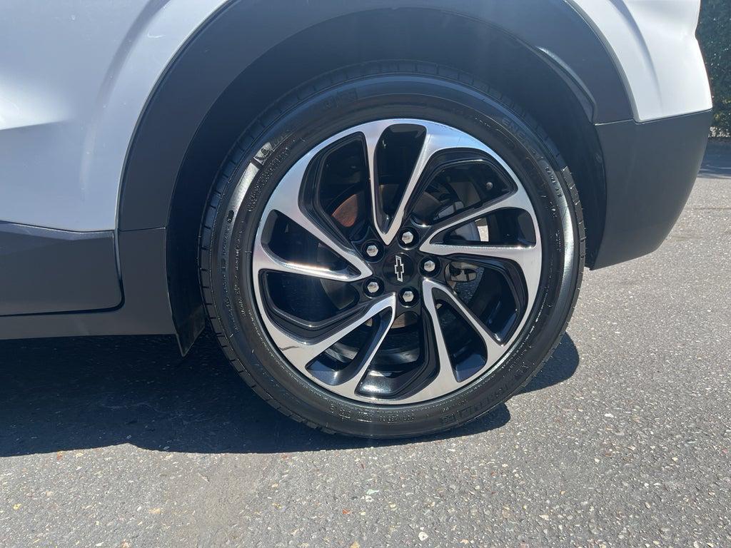 used 2022 Chevrolet Bolt EUV car, priced at $24,485