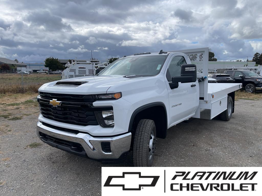 new 2025 Chevrolet Silverado 3500 car, priced at $72,025