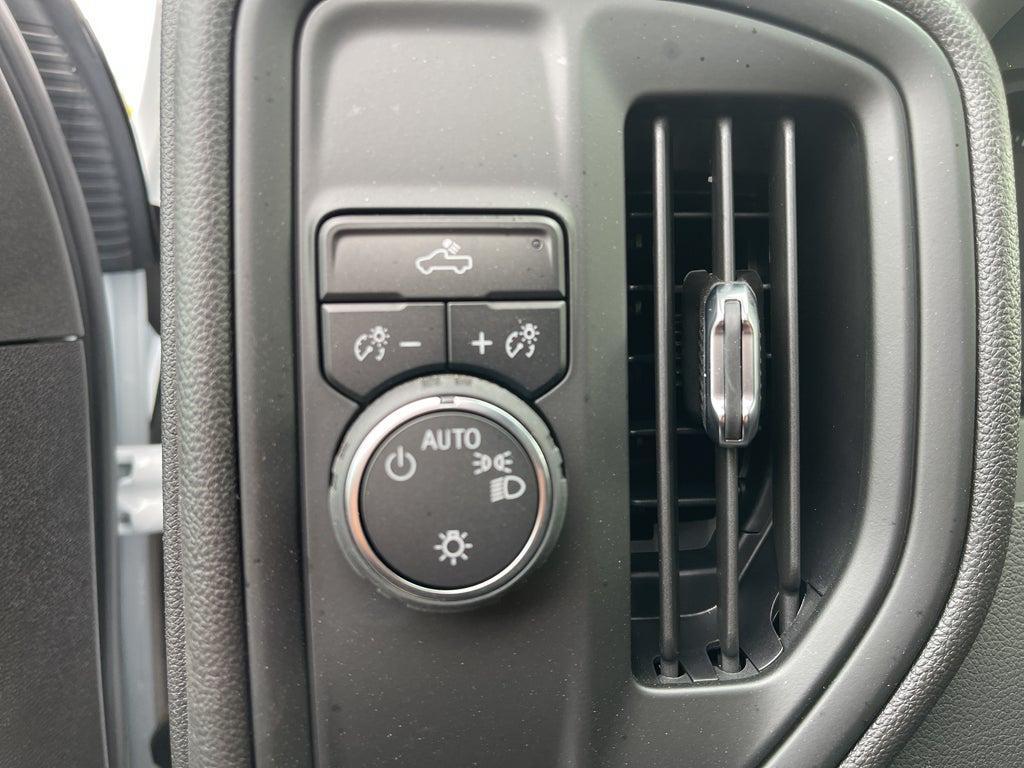 new 2025 Chevrolet Silverado 3500 car, priced at $71,525