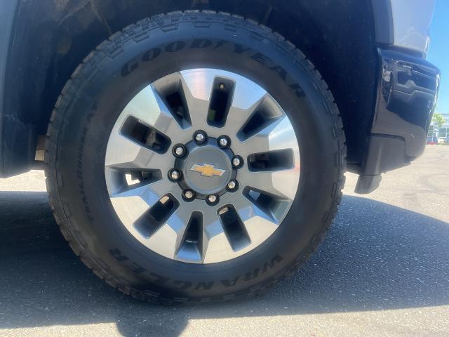 used 2022 Chevrolet Silverado 2500 car, priced at $46,886