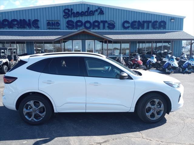 used 2023 Ford Escape car, priced at $24,384