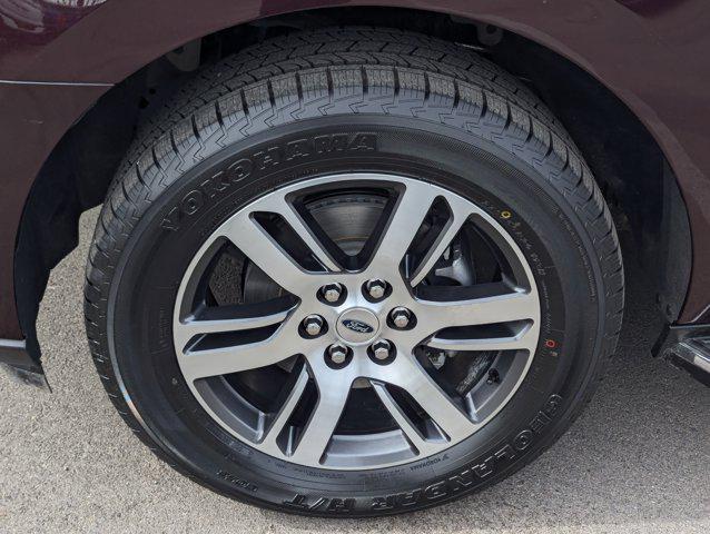 used 2023 Ford Expedition car, priced at $48,999