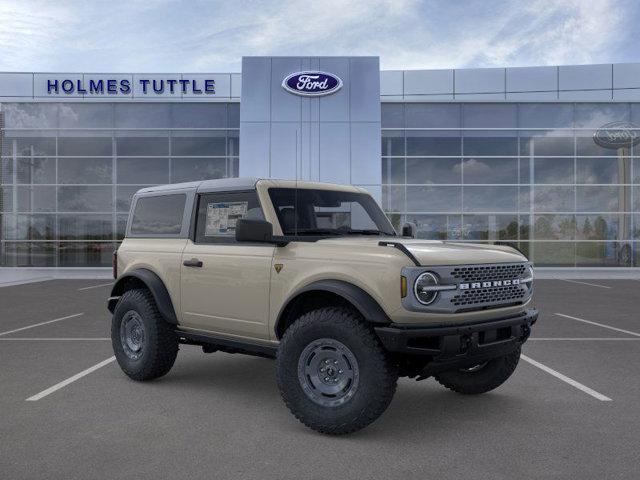 new 2025 Ford Bronco car, priced at $61,360