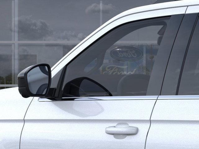 new 2025 Ford Expedition car, priced at $64,675