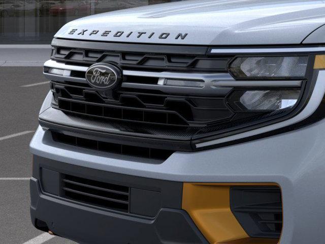 new 2025 Ford Expedition car, priced at $85,035