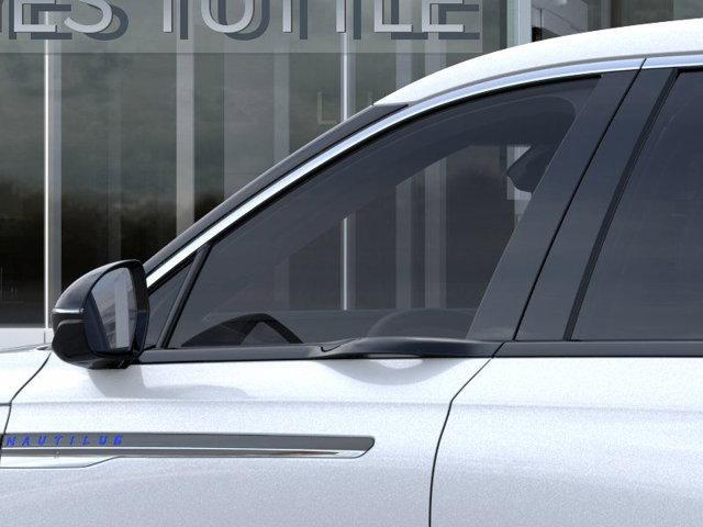 new 2025 Lincoln Nautilus car, priced at $55,235