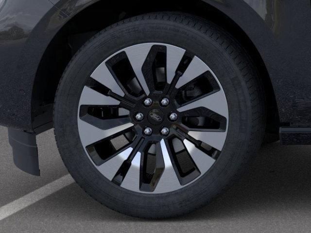 new 2025 Ford Expedition car, priced at $90,400