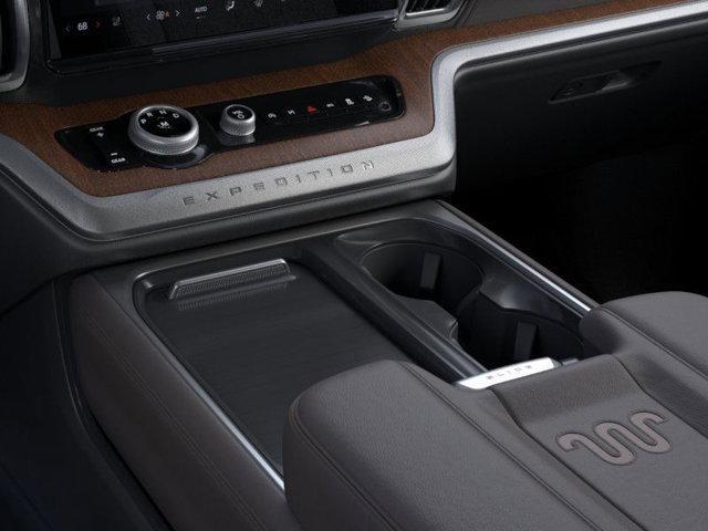 new 2025 Ford Expedition car, priced at $87,365