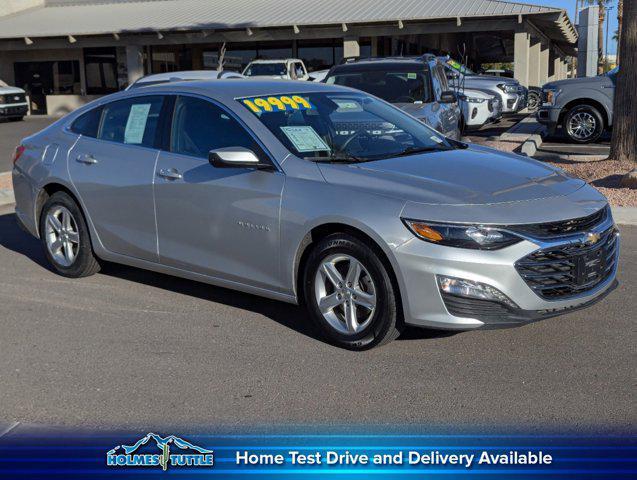 used 2022 Chevrolet Malibu car, priced at $19,999