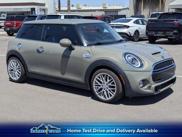used 2019 MINI Hardtop car, priced at $18,999