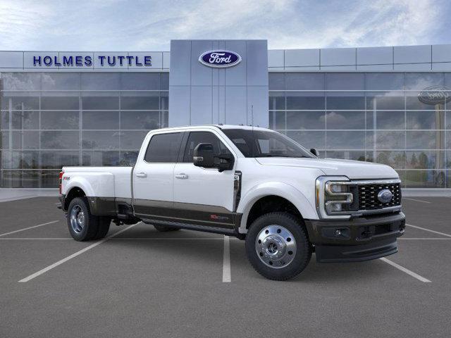 new 2025 Ford F-450 car, priced at $104,865