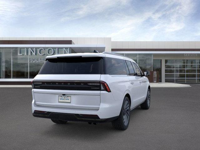 new 2025 Lincoln Navigator car, priced at $109,675