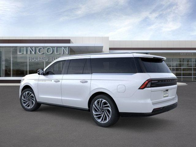 new 2025 Lincoln Navigator car, priced at $109,675