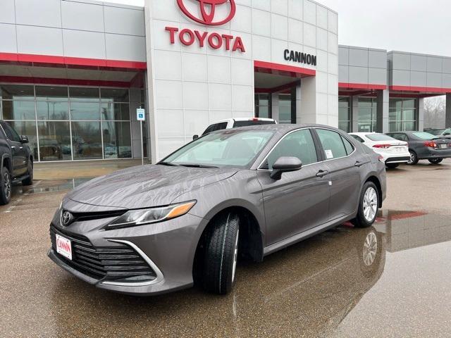 new 2024 Toyota Camry car, priced at $28,310