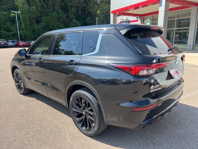 used 2023 Mitsubishi Outlander car, priced at $29,500