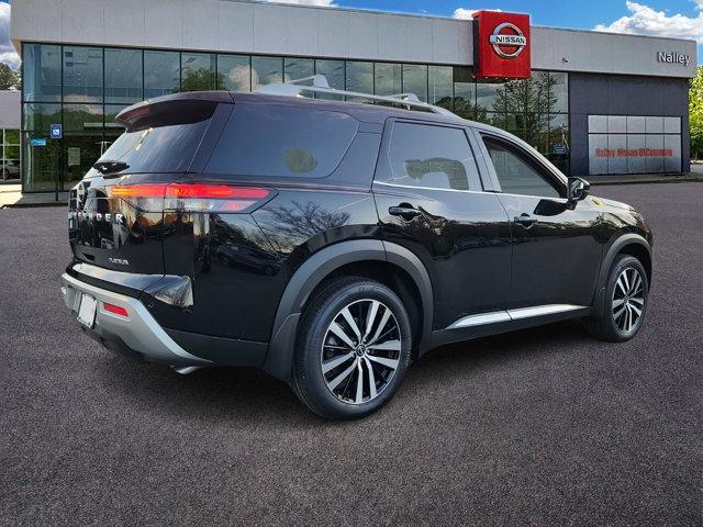 new 2024 Nissan Pathfinder car, priced at $46,569