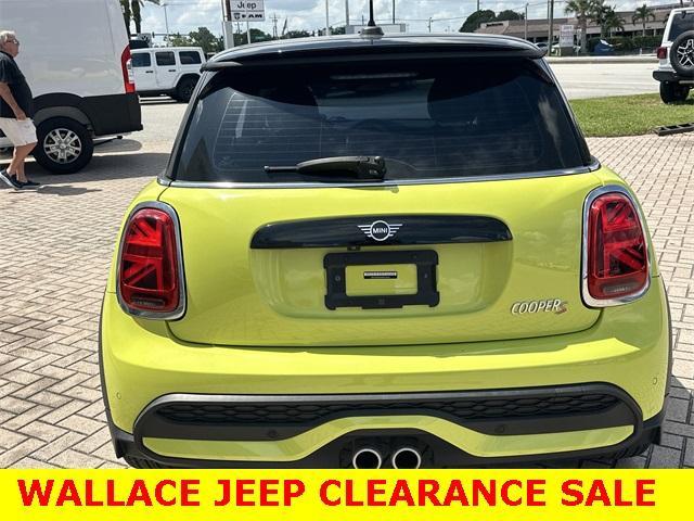 used 2024 MINI Hardtop car, priced at $29,950