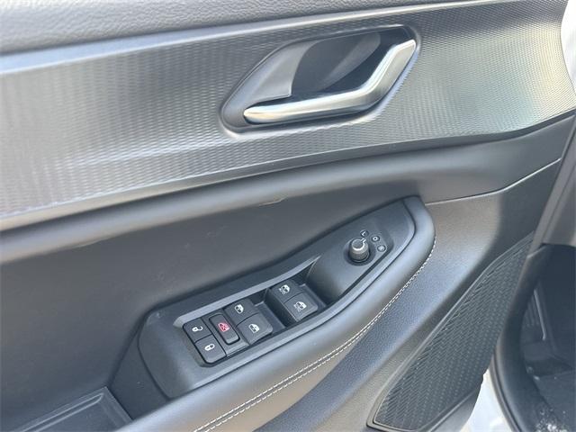 new 2025 Jeep Grand Cherokee car, priced at $34,649