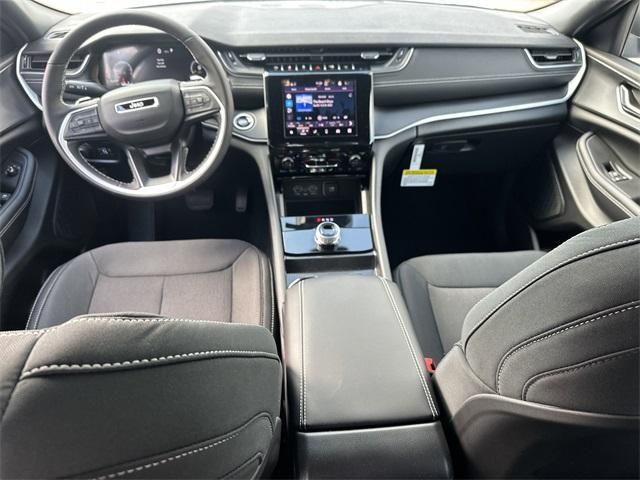 new 2025 Jeep Grand Cherokee car, priced at $34,649