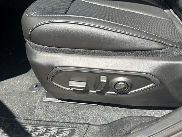 new 2025 Jeep Grand Cherokee L car, priced at $43,346