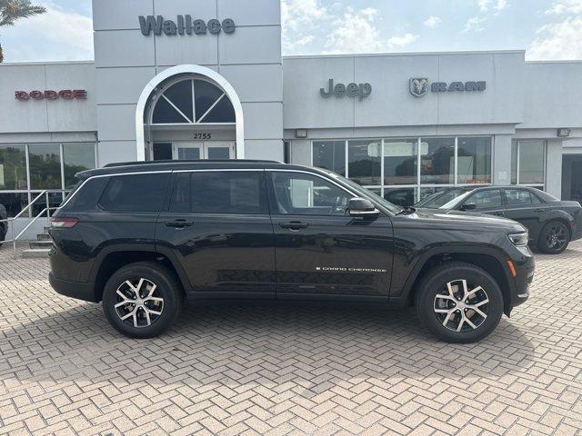 new 2024 Jeep Grand Cherokee L car, priced at $42,941